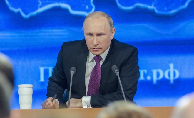 Путин поручил Генпрокуратуре бороться с переводами в криптовалюте