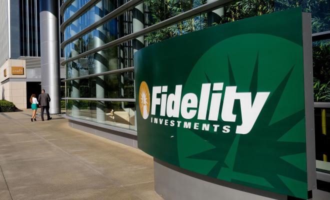 Клиенты Fidelity смогут накапливать биткоины на пенсионных счетах